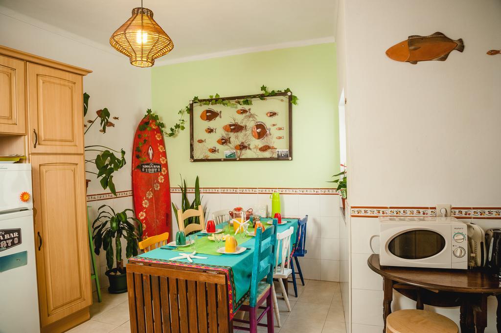 Fisherman'S House Ostello Ericeira Esterno foto